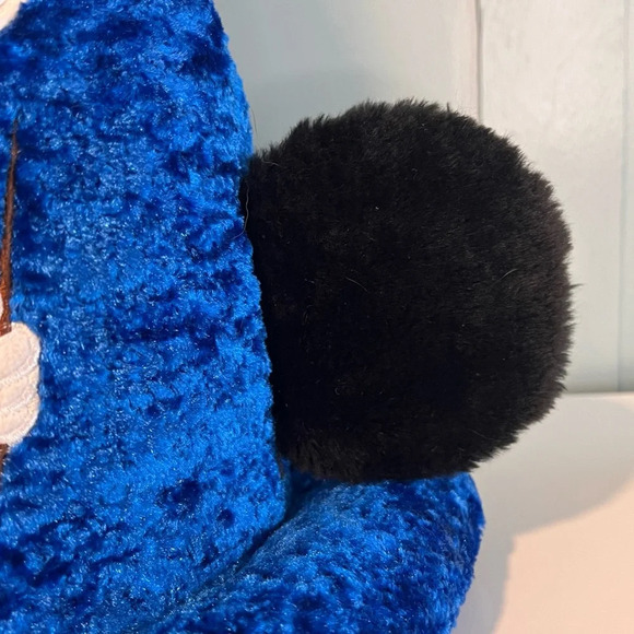 Disney Parks Mickey Mouse Fleece Mouse Ears Embroidered Hat. Size Small. - Picture 9 of 14